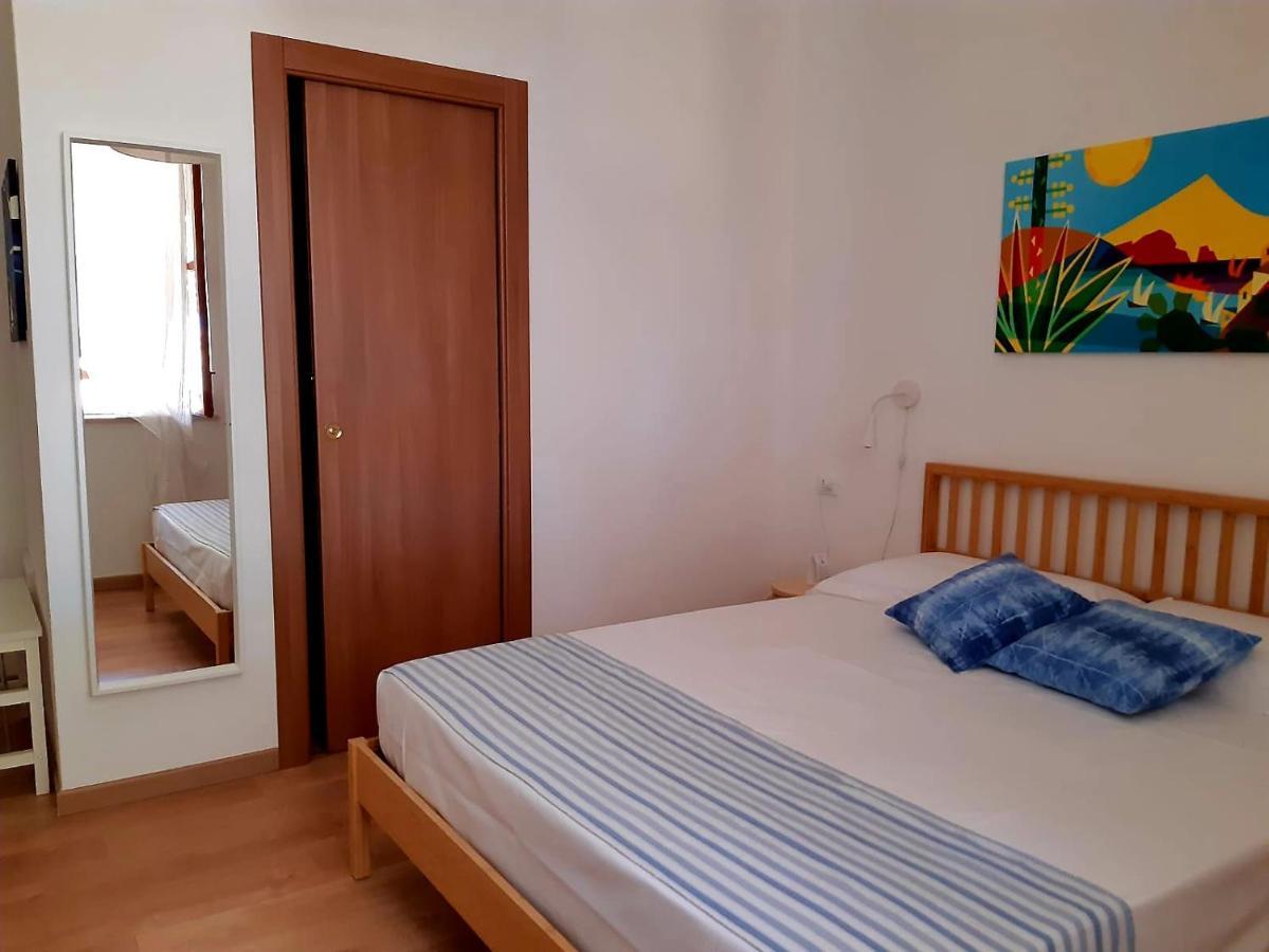 Kleade B&B Terrasini Eksteriør billede